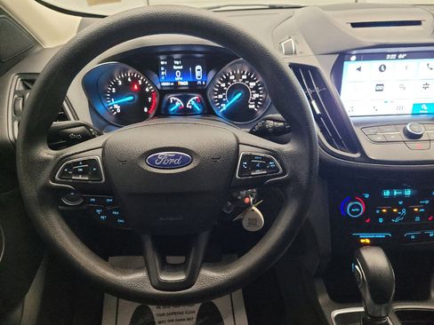 Used 2018 Ford Escape SE w/ SE Sync 3 Package image 22