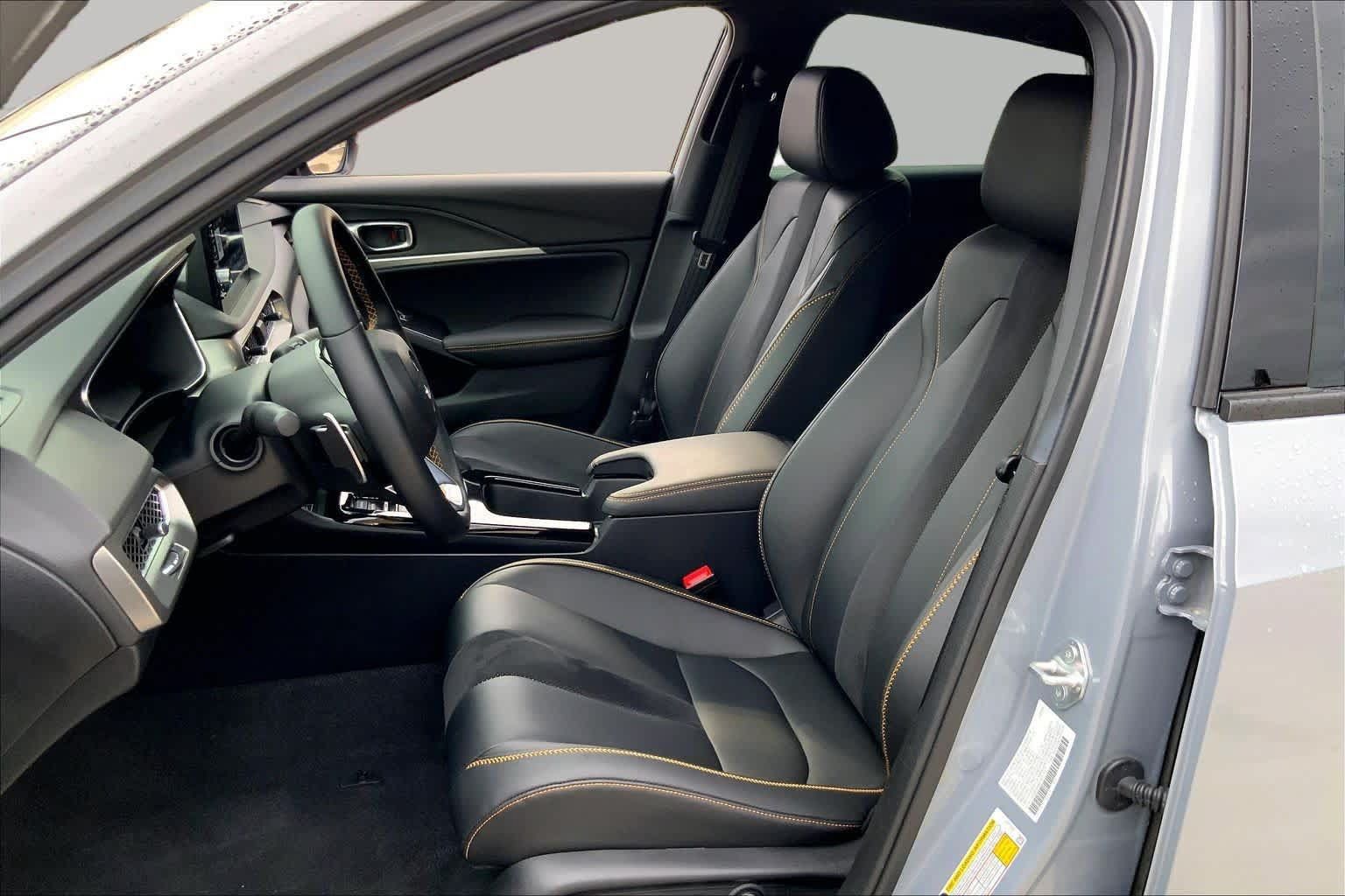 Used 2026 Acura Integra A-Spec w/ Technology Package FWD image 8