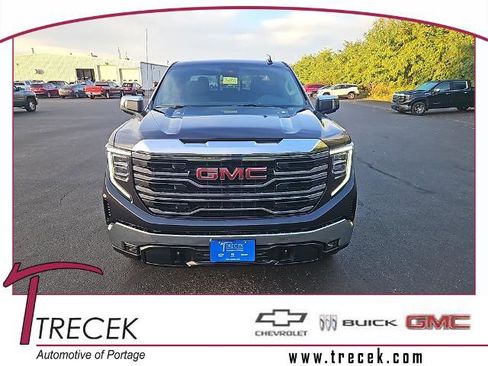New 2026 GMC Sierra 1500 SLT w/ SLT Premium Package image 1