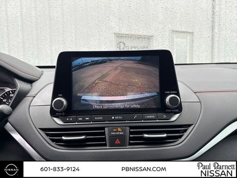 Used 2021 Nissan Altima 2.5 SR image 25