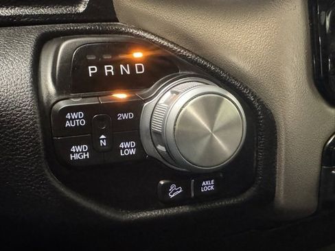 Used 2020 RAM 1500 Laramie image 27