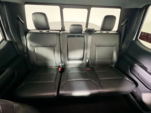 Used 2022 Ford F150 Lariat w/ Equipment Group 502A High image 33