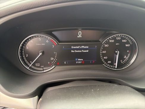 Used 2021 Cadillac XT4 Premium Luxury w/ Cold Weather Package image 5