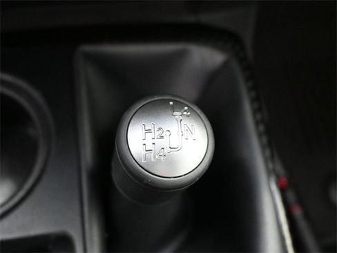 Used 2022 Toyota 4Runner TRD Off-Road Premium image 16