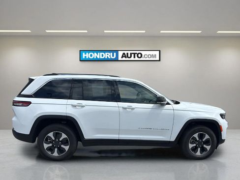 Used 2024 Jeep Grand Cherokee Limited 4xe AWD/4WD image 6