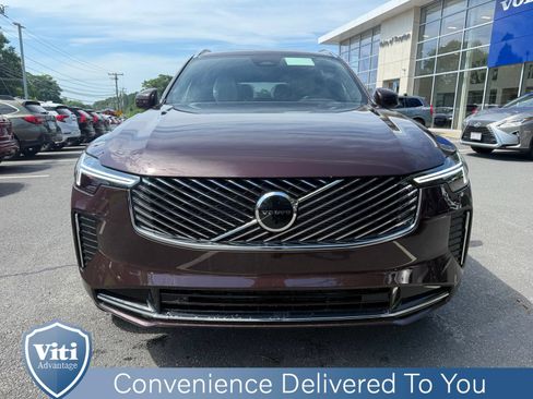 New 2026 Volvo XC90 B5 Core w/ Protection Package Premier AWD/4WD image 3