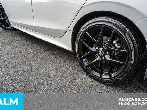 Used 2025 Honda Civic Sport image 16