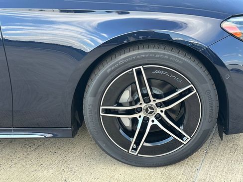 Used 2026 Mercedes-Benz E 350 4MATIC Sedan image 14