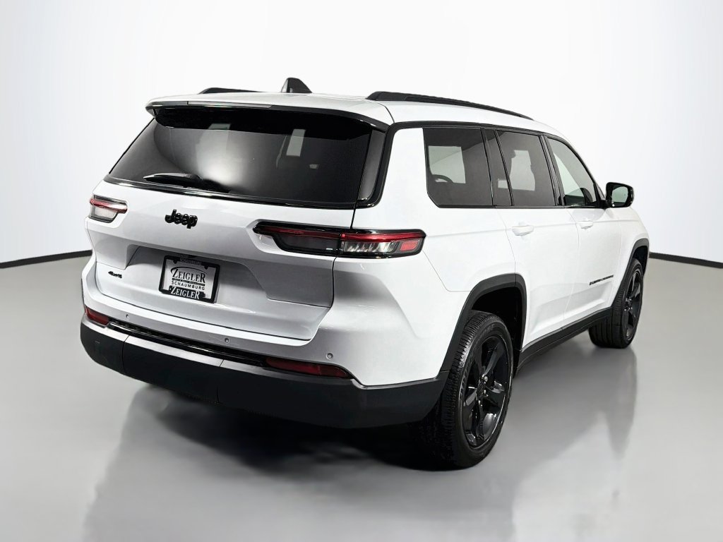 Used 2023 Jeep Grand Cherokee L Altitude AWD/4WD image 7