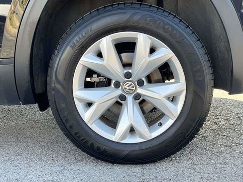 Used 2019 Volkswagen Atlas S image 11