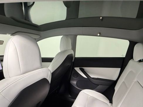 Used 2021 Tesla Model Y Performance AWD/4WD image 37