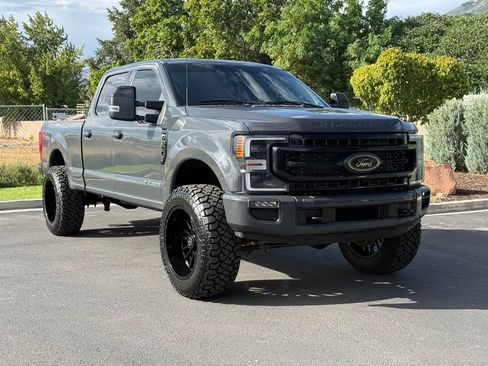 Used 2021 Ford F350 Lariat AWD/4WD image 1