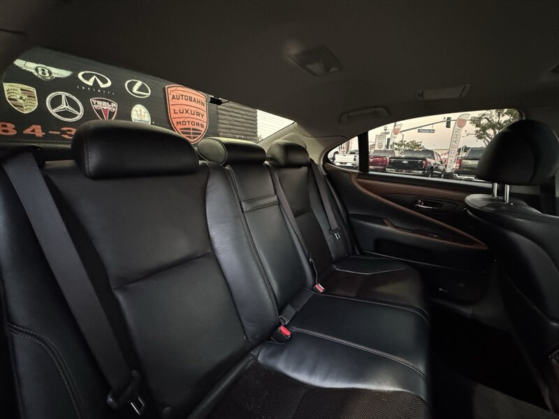 Used 2012 Lexus LS 460 w/ Sport Pkg RWD image 43