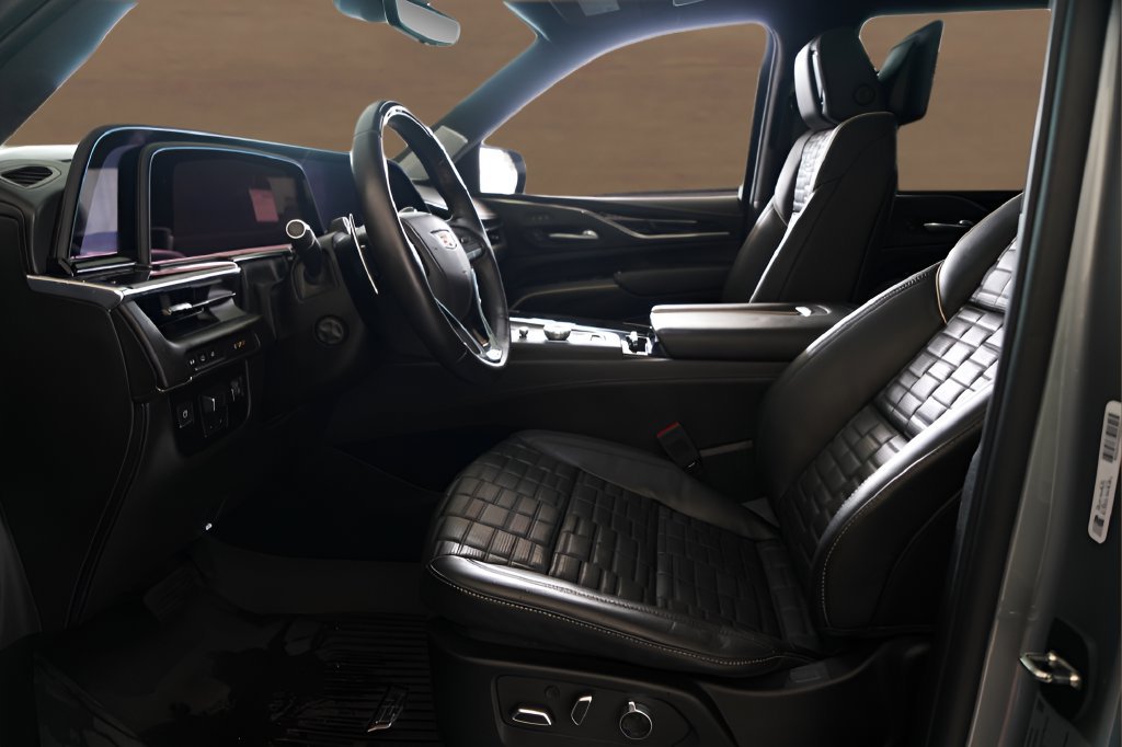 Used 2023 Cadillac Escalade V w/ LPO, Floor Liner Package AWD/4WD image 8