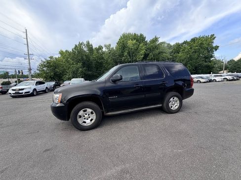 Used 2013 Chevrolet Tahoe LT AWD/4WD image 33