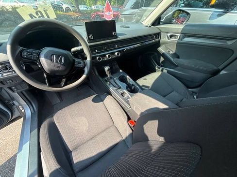 Used 2023 Honda Civic LX image 5