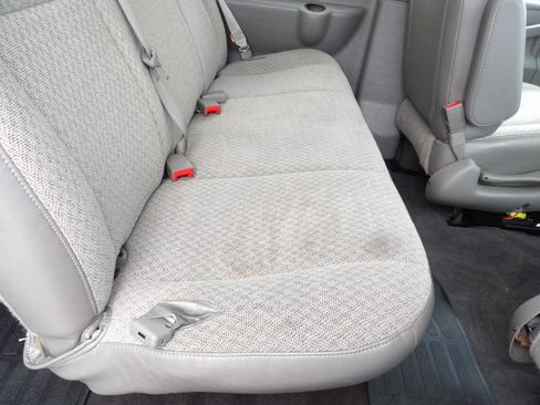 Used 2025 Chevrolet Express 3500 LT w/ LT Preferred Equipment Group RWD image 30