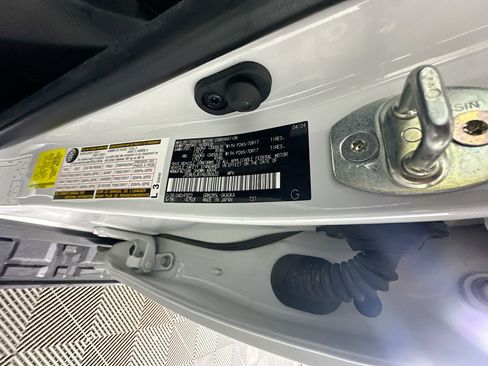 Used 2024 Toyota 4Runner SR5 image 12