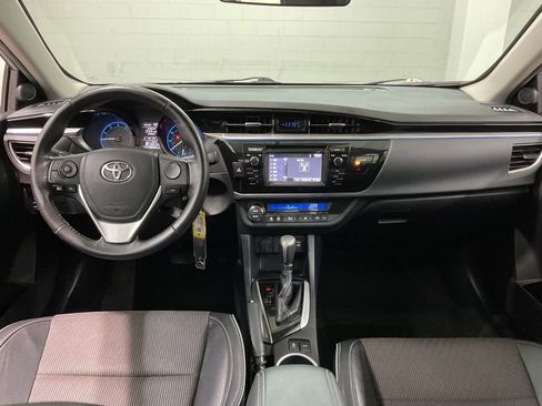 Used 2016 Toyota Corolla S image 7