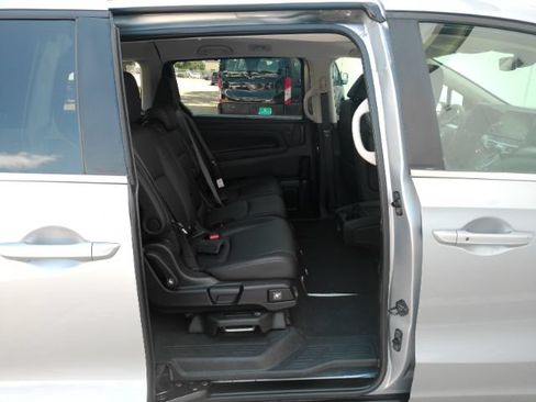 Used 2025 Honda Odyssey EX-L image 23