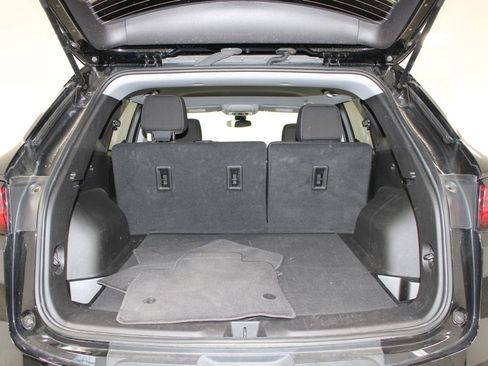 Used 2025 Chevrolet Blazer LT image 13