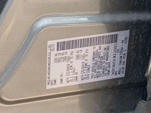 Used 2025 Nissan Rogue SV image 23