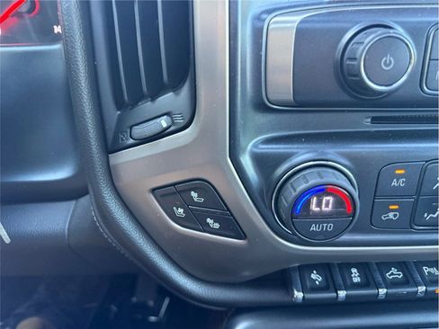 Used 2018 GMC Sierra 2500 Denali w/ Duramax Plus Package AWD/4WD image 21