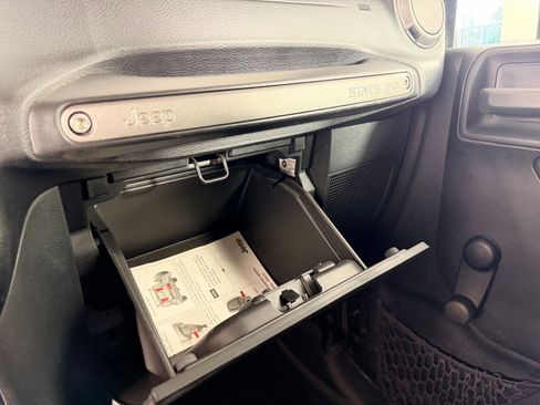 Used 2016 Jeep Wrangler Sport w/ Quick Order Package 23S image 23