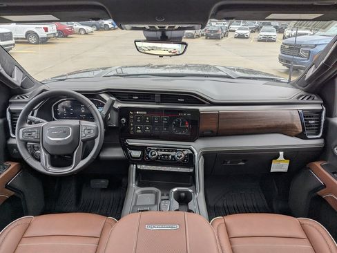 New 2026 GMC Sierra 3500 Denali Ultimate image 19