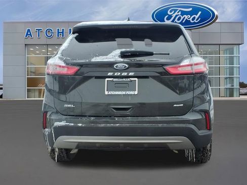 Used 2024 Ford Edge SEL w/ Convenience Package image 6