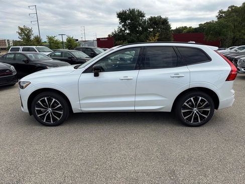 Used 2025 Volvo XC60 B5 Plus w/ Protection Package Premier image 2