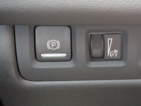 Certified 2024 Cadillac XT4 Sport FWD image 24