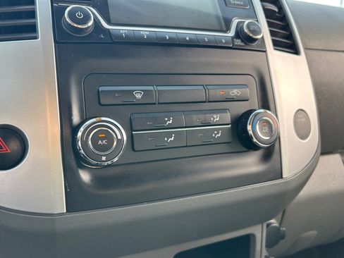 Used 2016 Nissan Frontier SV image 30