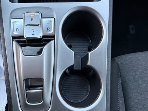 Used 2023 Hyundai Kona SEL image 18