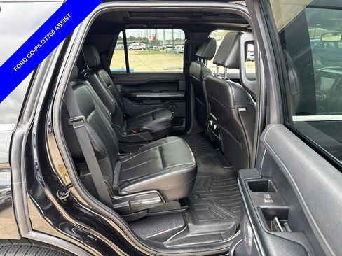 Used 2021 Ford Expedition XLT RWD image 12