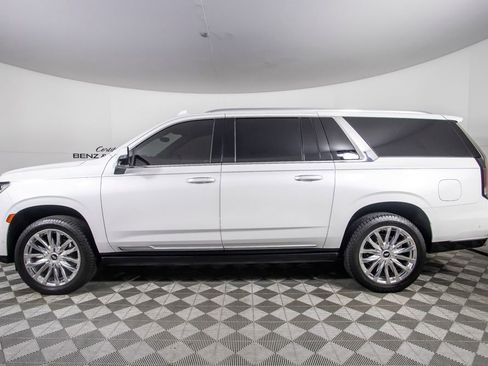 Used 2021 Cadillac Escalade ESV Premium Luxury w/ Driver Assist Tech Package AWD/4WD image 11