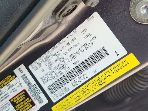 Used 2017 Toyota Tundra SR5 image 32