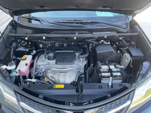 Used 2014 Toyota RAV4 Limited AWD/4WD image 50
