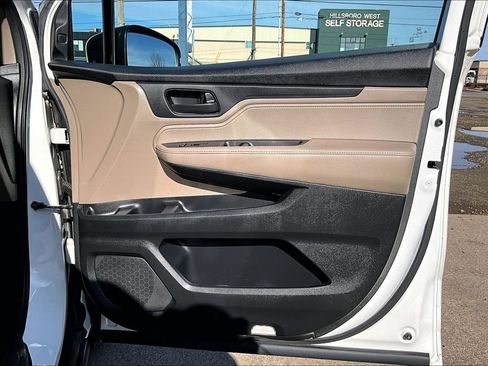 Used 2020 Honda Odyssey EX-L image 24