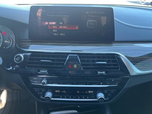 Used 2018 BMW 540i xDrive w/ M Sport Package AWD/4WD image 13