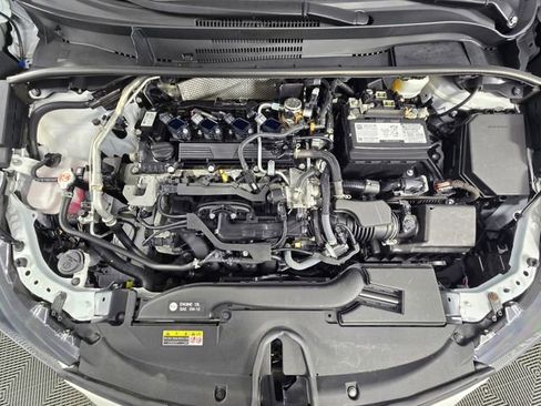 Used 2023 Toyota Corolla LE FWD image 13