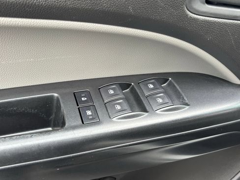 Used 2019 Chevrolet Colorado W/T w/ WT Convenience Package RWD image 14