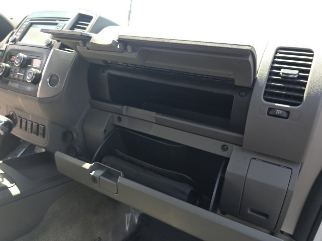 Used 2015 Nissan Frontier SL w/ Moonroof Package AWD/4WD image 42