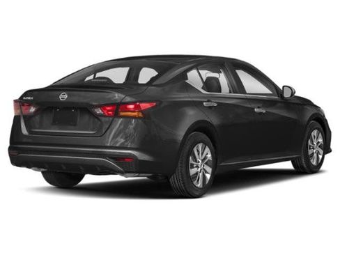 Certified 2022 Nissan Altima 2.5 S image 2