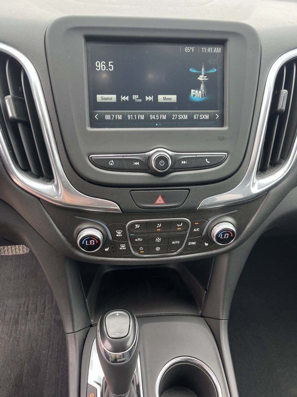 Used 2018 Chevrolet Equinox LT AWD/4WD image 29