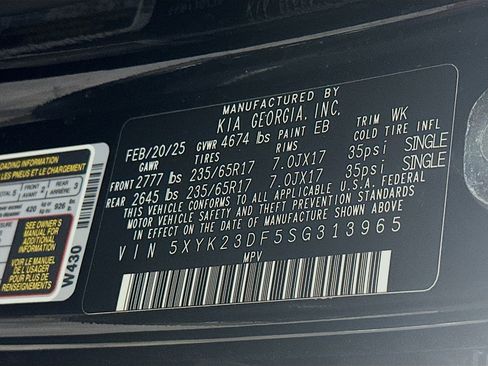 Used 2025 Kia Sportage LX image 12