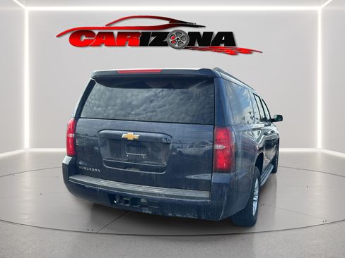 Used 2018 Chevrolet Suburban LT RWD image 6