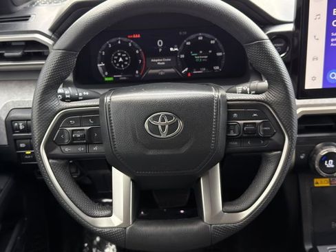 Used 2024 Toyota Tacoma Trailhunter image 13