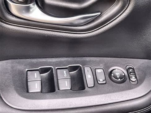 Certified 2024 Honda HR-V LX image 30