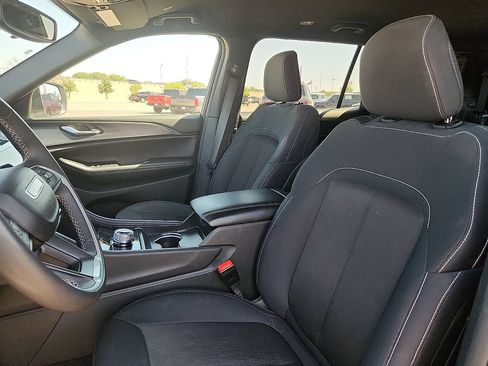 Used 2024 Jeep Grand Cherokee L Laredo AWD/4WD image 7
